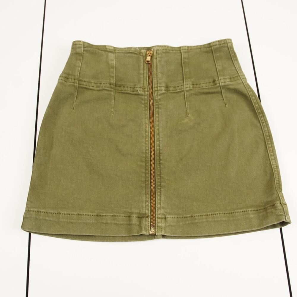 We The Free Virgo Front Zip Green Denim Mini Skirt Womens Sz 25
